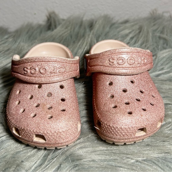 CROCS CROCS Kids' Glitter Classic Clog Size C4 - Picture 5 of 8